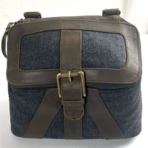 Sahalie Castaway Crossbody Bag